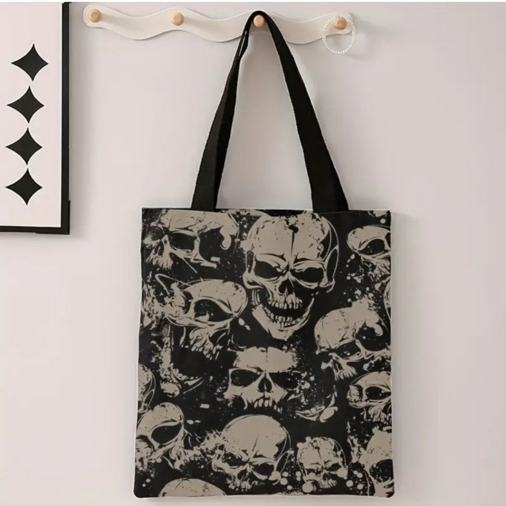 Skull Tote Bag grocery shopping bag Goth accessory